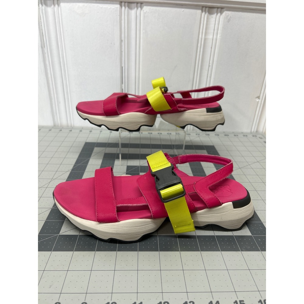 Sorel Kinetic Impact Y-Strap High Sandals Womens 9.5 Pink Yellow Neon Festival